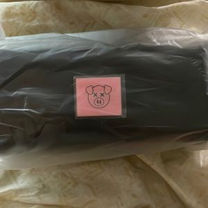 Brand new never opened Shane Dawson accessories bag